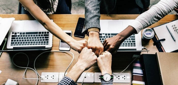 Bricks versus Clicks – Why the Retail Battle Needs to End NOW