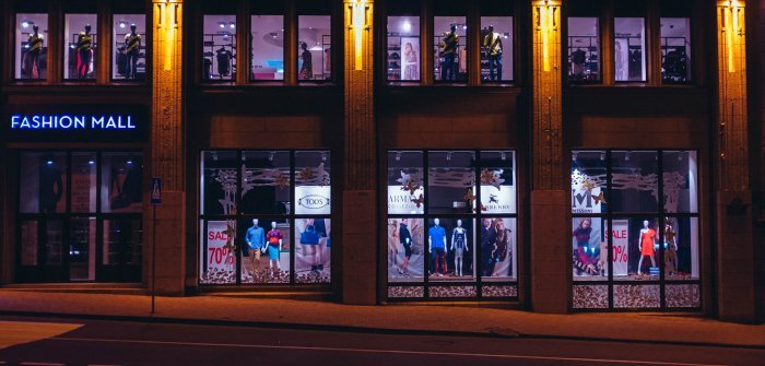 Talking Shop: More store closures, mobile sales are on the rise, and rewards programmes are up for grabs